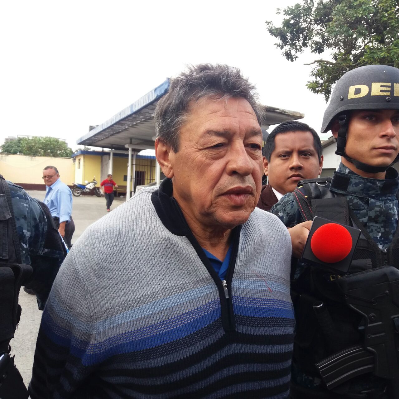 Caen 5 implicados en corrupción en los Bomberos Voluntarios 5 161117-excomandante