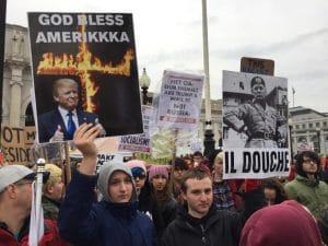 Trump: "Estamos quitándole el poder a Washington DC para devolvérselo al pueblo" 10 170120 Donald Trump posesión24