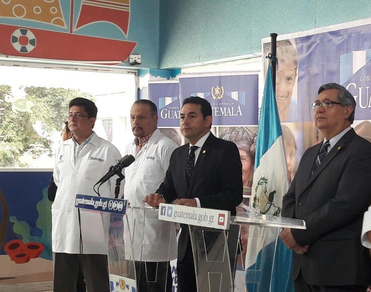 170310 Jimmy Morales hogar seguro