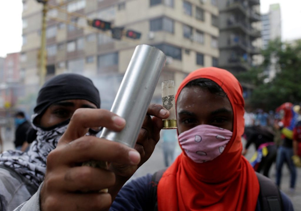 Protestas en Venezuela suman 45 muertos 1 170516venezuela1