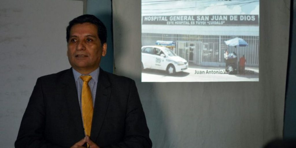 Informe de CGC hace renunciar a director del San Juan de Dios 1 170608 Juan Antonio Villeda