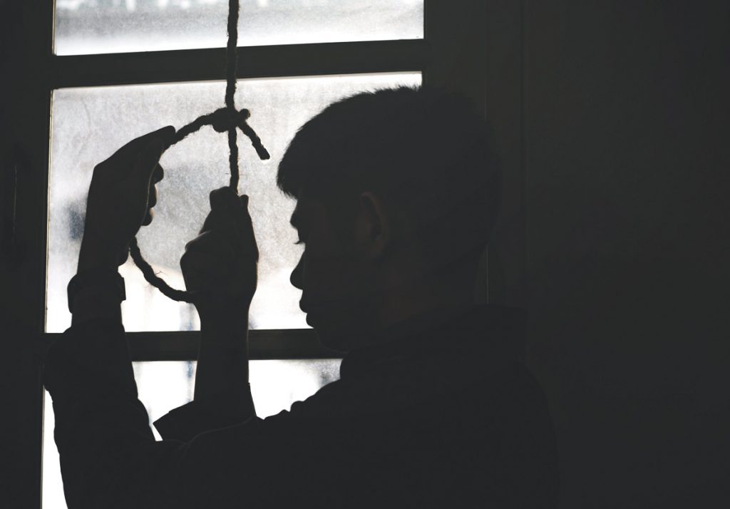 Menores se han suicidado