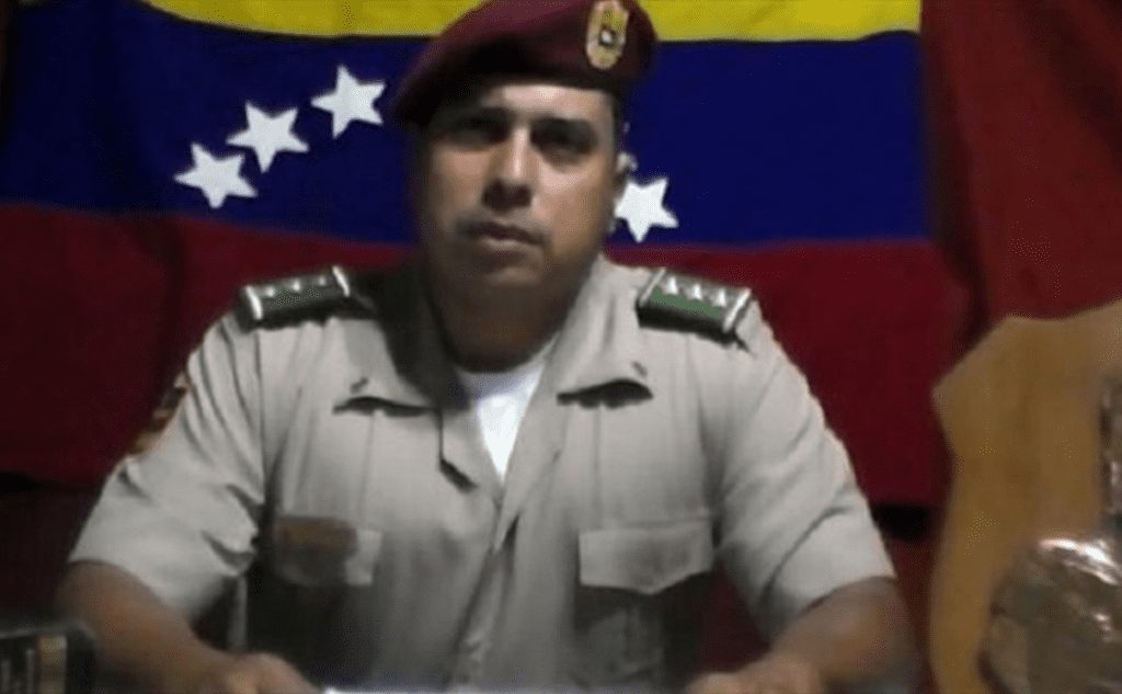 170807 Juan Carlos Caguaripano Scott