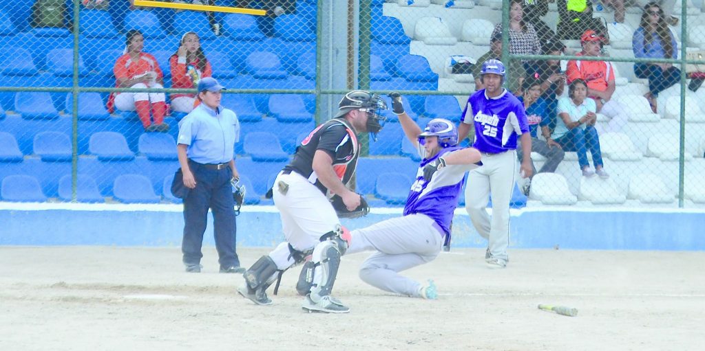 Cae el campeón 1 20170314 Softbol