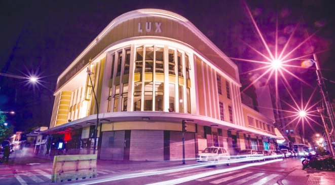 Obra de teatro Lavado Completo en el Centro Cultural de España