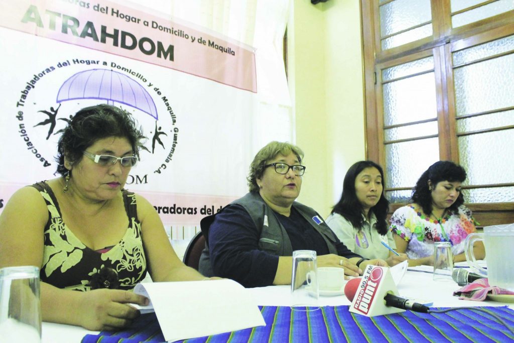 Piden aumentar a Q2,747 sueldo a domésticas 1 TRABAJADORAS DOMESTICAS 6
