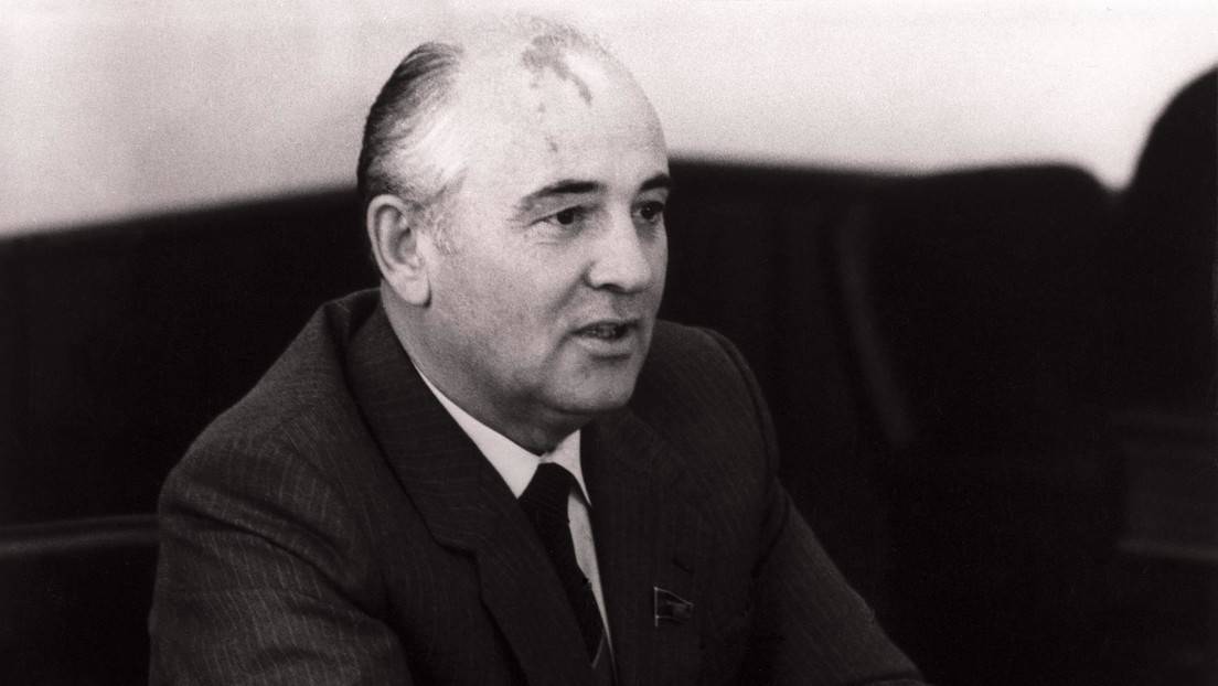 Mijaíl Gorbachov primer ministro de la Unión Soviética