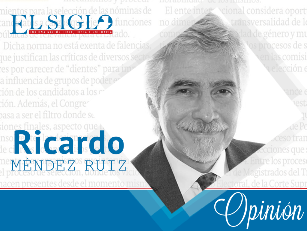 COLUMNA RICARDO MENDEZ RUIZ
