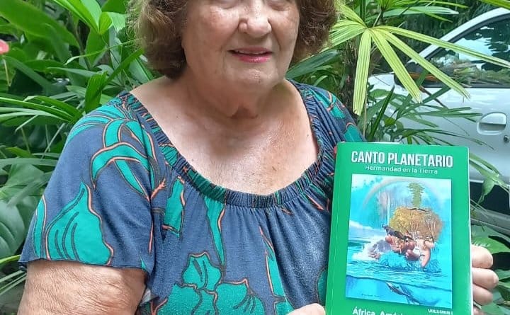 Ester Abreu