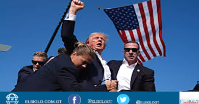 Foto de Donald Trump tras el atentado en su contra