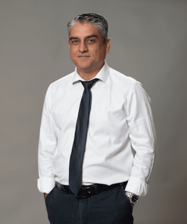 La política como producto de lujo 1 isaachernandez.es e1726063267680