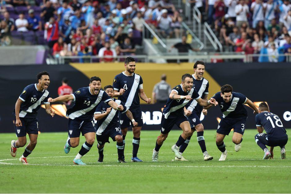 Guatemala vs. El Salvador: Un partido que trasciende la cancha 1 Selección de Guatemala preparándose para el partido de Guatemala vs. El Salvador