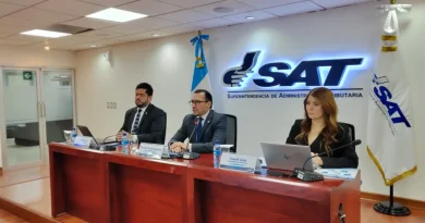 IMAGEN DE PERSONAL DE LA SAT