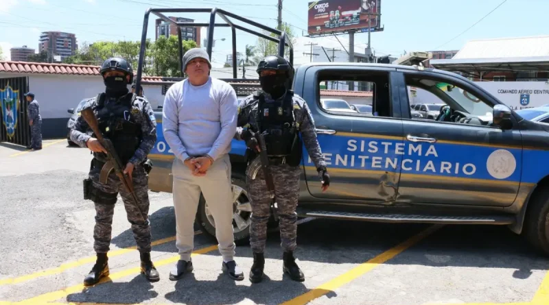 Chele peña capturado por agentes del Sistema Penitenciario