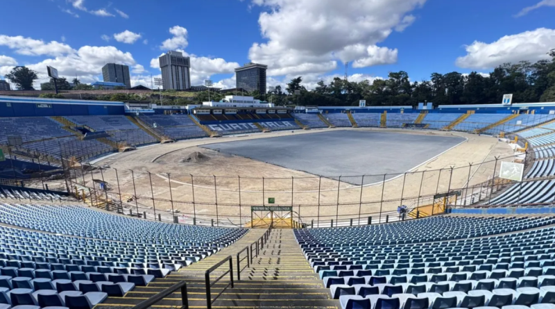 ESTADIO DOROTEO GUAMUCH FLORES