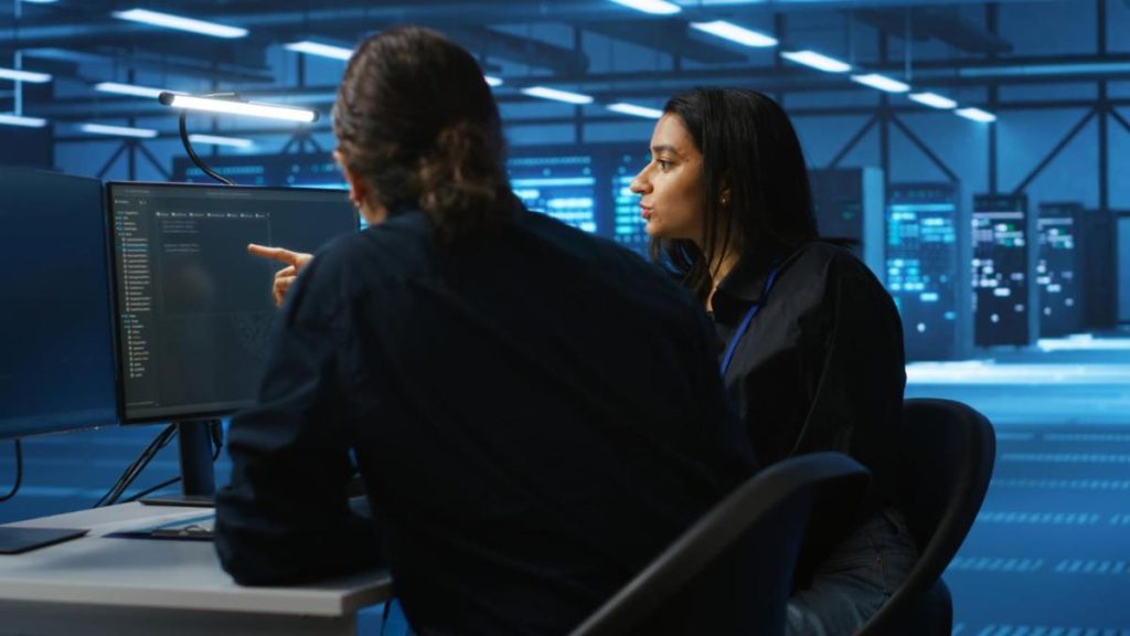 Falta de talento en ciberseguridad está dejando a las empresas más expuestas a ataques 1 Falta de Talento y Cadena de Suminstro