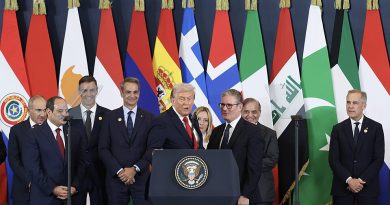 US President Donald Trump speaks at the 2025 Sharm El Sheikh Peace Summit 02