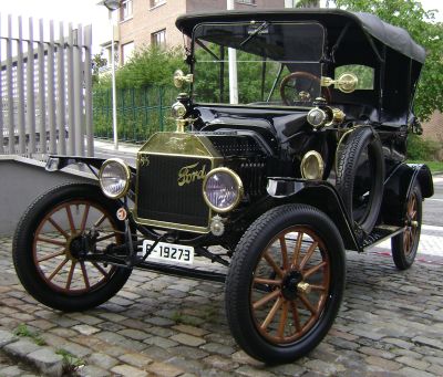 LA PRODUCCIÓN DEL FORD MODELO T